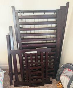 Free crib