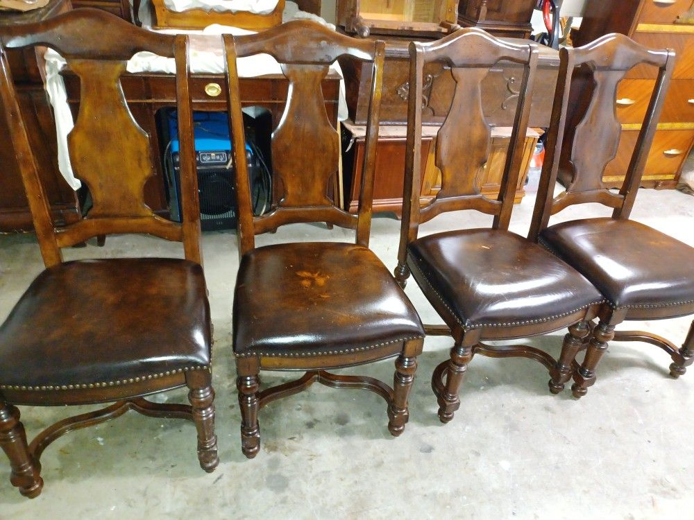 4 Haverty Leather Side Dining Chairs for Sale in Concord Farr, TN OfferUp