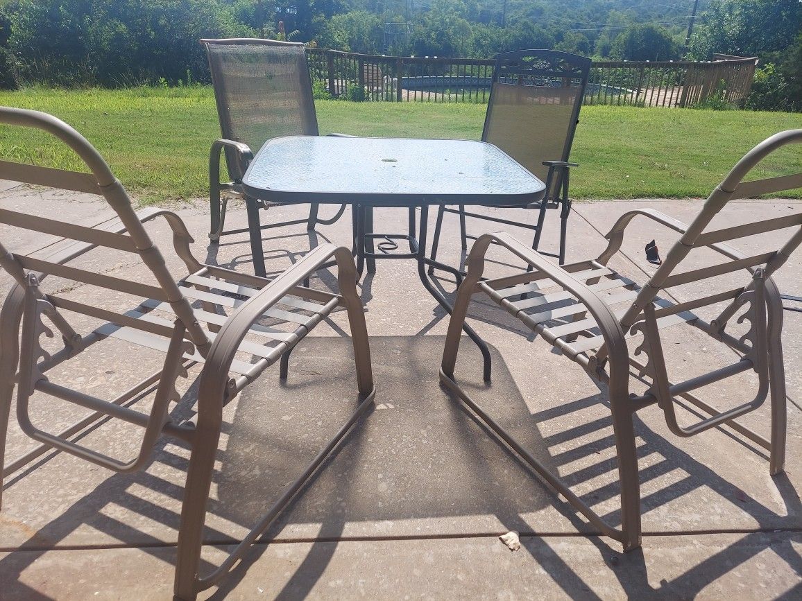 Patio Glass Table And 2 Steal Chairs Can Deliver Okc Area 30