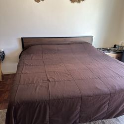 BedRoom Set With King Size Bed