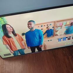 65 Inch Samsung Smart Tv W Remote,  Can Deliver For Xtra $5