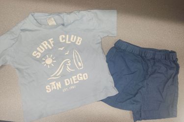 H & M Shirt and Shorts Set Size 12 months