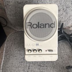 Roland MA12C 