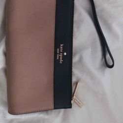 Kate Spade Leather Wristlet 