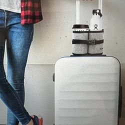 Perilogics Luggage Travel Cup Holder Attachment Brand New 