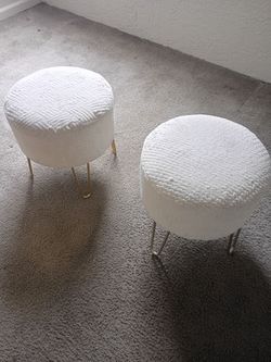 Makeup stools