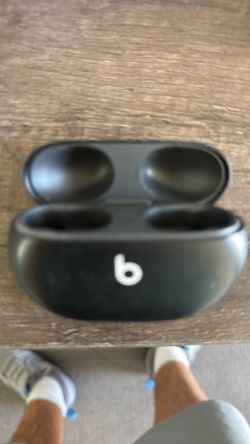 Beats charging case only