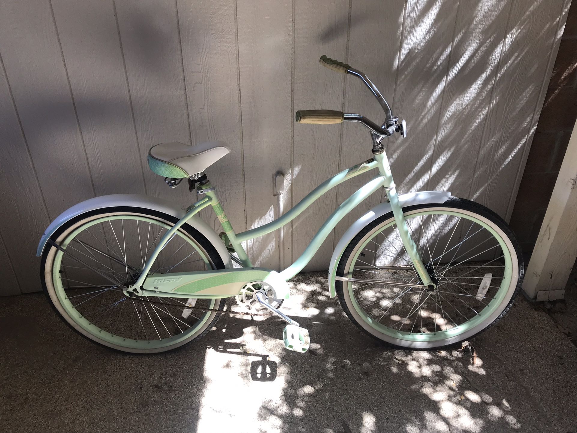 24” Mint Green Huffy Cranbrook