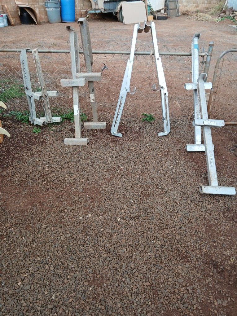 Ladder Jacks