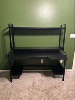 IKEA Fredde gaming desk