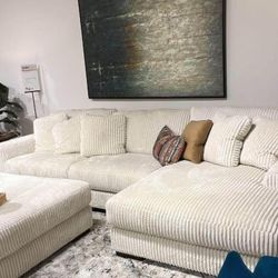 Lndy Special Sectional