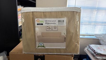 Water Proof Slipcover 