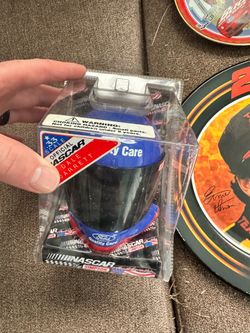 NASCAR 1999 mini-helmet collectible for driver Dale Jarrett