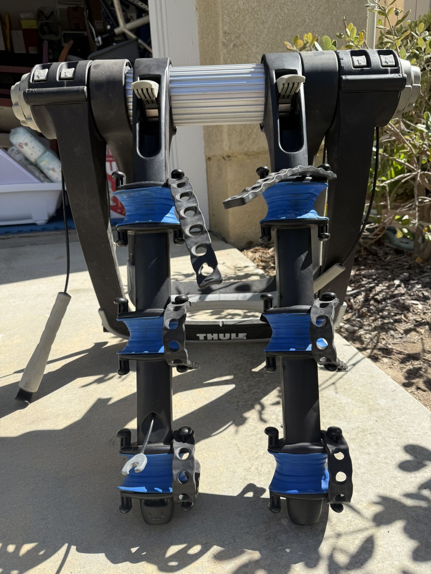 THULE Raceway Pro 2 Bike Rack