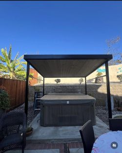 Jacuzzi Sun Protection