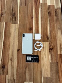 📱 iPhone XS Max | 64GB | White | Unlocked (Any Carrier)
