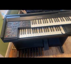 Vintage Technics Double Manual Electronic Organ