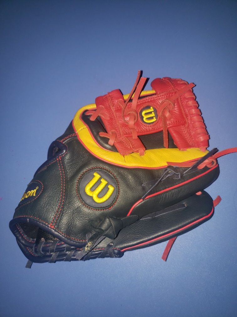 Wilson A550 Baseball Glove