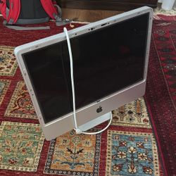 Old iMac - Works - Free - Don’t Have More Info