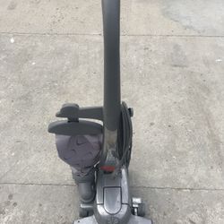 Kirby Sentria Bagged Upright Vacuum Cleaner. Cleans and Washes Carpets!
