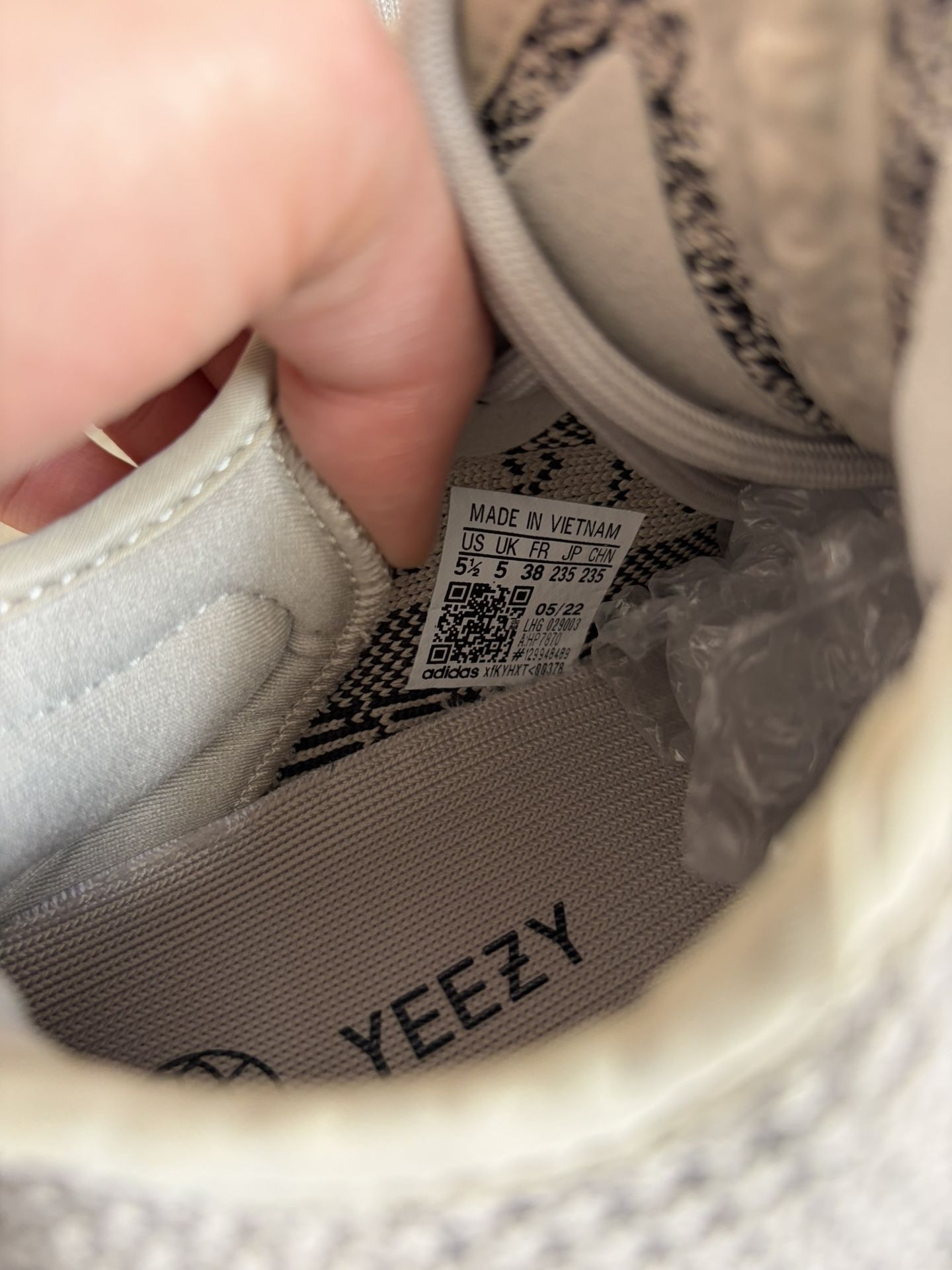 Yeezy Women Size 5.5