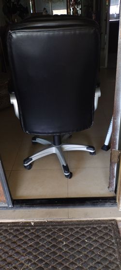 Black Office Chair