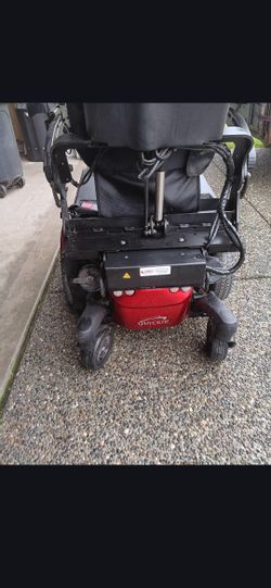 Power Luxury Wheelchair