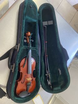 Child Violin And Case