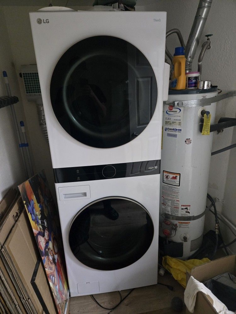 Lg ThinQ Stacked Washer Dryer