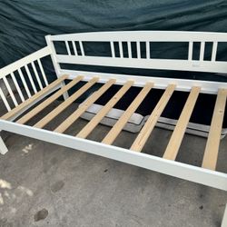 Twin Size Daybed Doubles As A Twin Size Bed And Sofa (Additional Trundle Bed Can Slide Underneath This Day Bed)