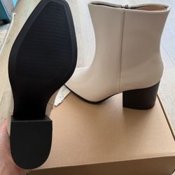 White Heeled Bootie Size 7.5