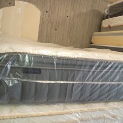 💯🌟💯🌟 $599 California King Pillow Top Estate 14.5"