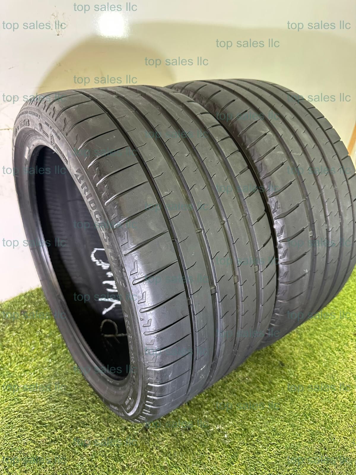 U511 255 35 18 94Y Bridgestone Potenza Sport 2 Used Tires 80% Life