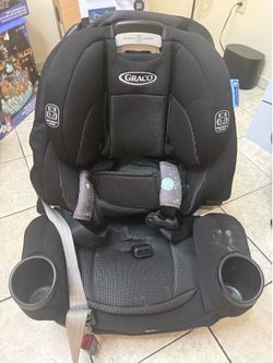 Graco 4Ever Extend2Fit DLX 4-in-1 Car Seat