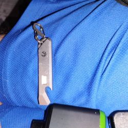 Glow Rhino Mini Pry
