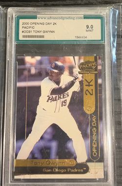 2000 Pacific Opening Day 2K Tony Gwynn #OD31 Graded 9.0