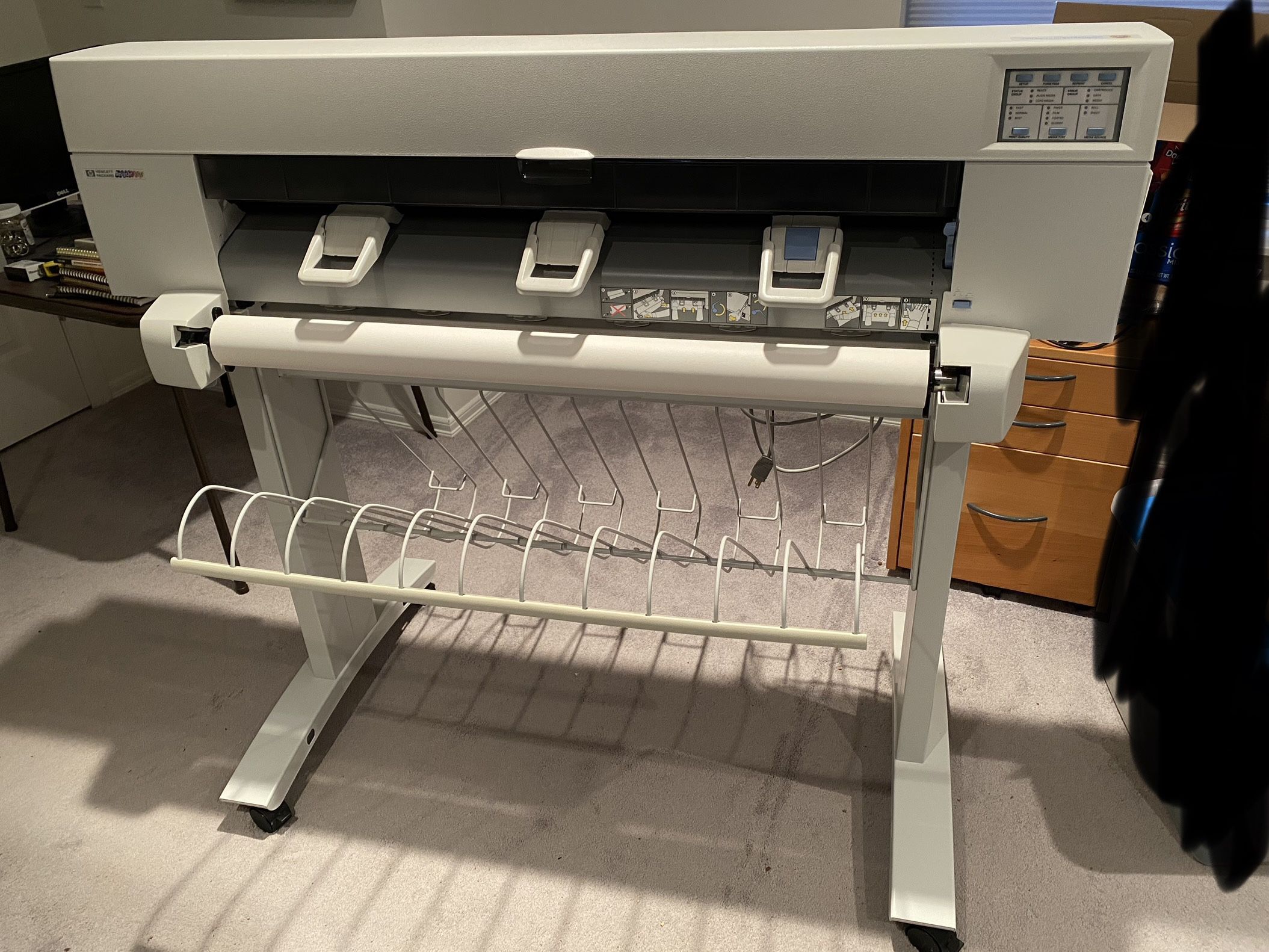HP designJet 450c printer with 8 Rolls paper, 300X Server, Printer cable, extra ink cartridges