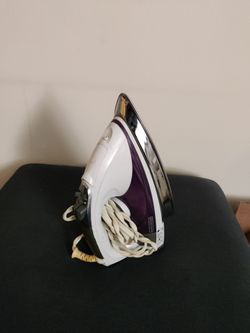 Black+Decker Steam Iron