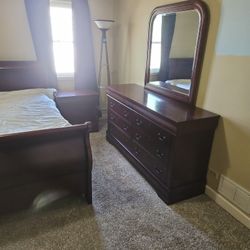 King Size Bedroom Set