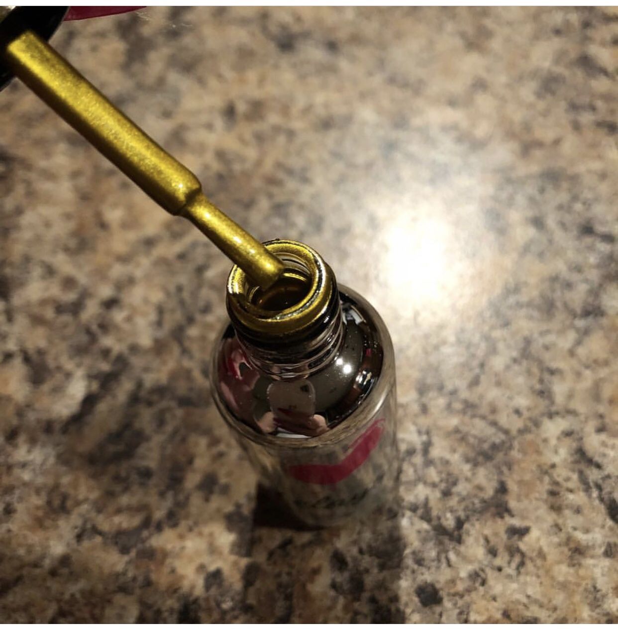 “ Forever Vinyl ” Metal Polish