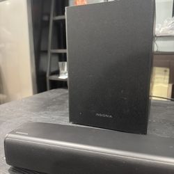 Insignia Soundbar And Subwoofer 