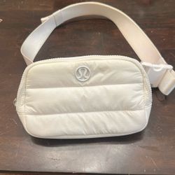 Lululemon Belt Bag 