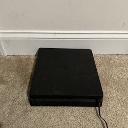 PS4 Slim