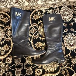 Black Women’s leather Riding Boots Size 8