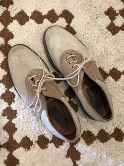 G.H. Bass & Co. Men’s Saddle Shoes