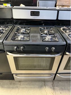 Frigidaire Stainless steel 4 burner range stove