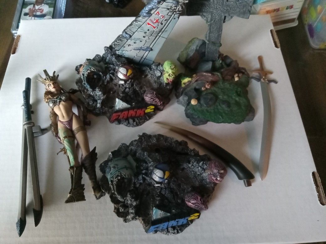 Heavy Metal 2000 Fakk2 Stands/Figure