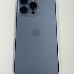 Apple iPhone 13 Pro 256GB UNLOCKED SIERRA BLUE 