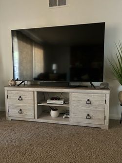 Samsung TV 75”  good condition