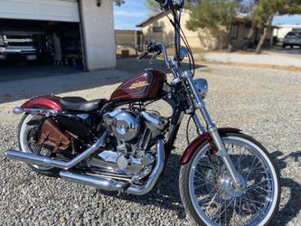 Harley Davidson 2012 model 72 sportster 1200
